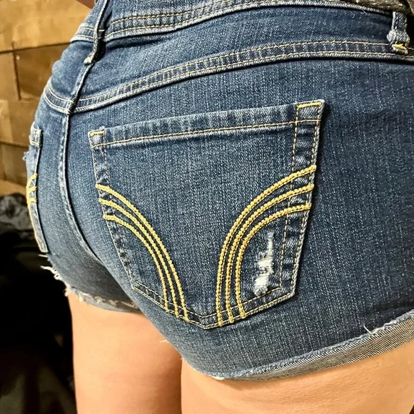 Vintage Hollister Low Rise Short-Shorts
